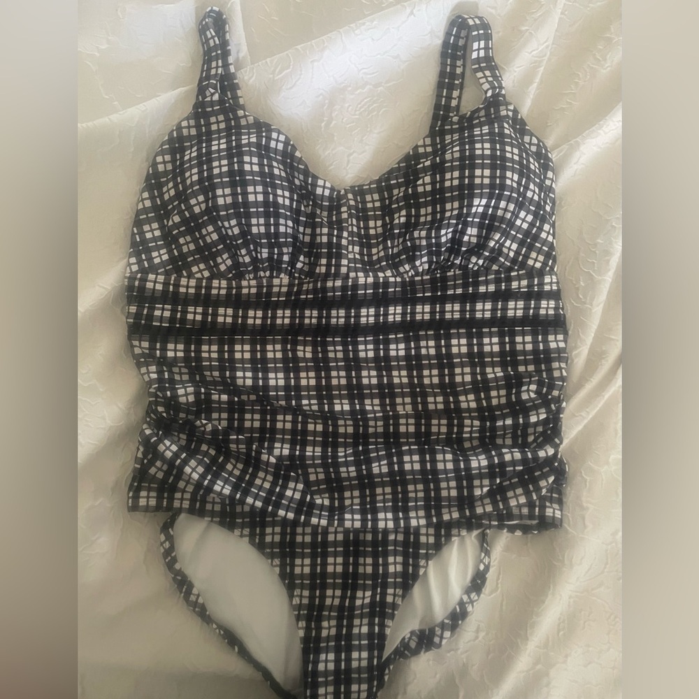 Anne Cole one piece bathing suit